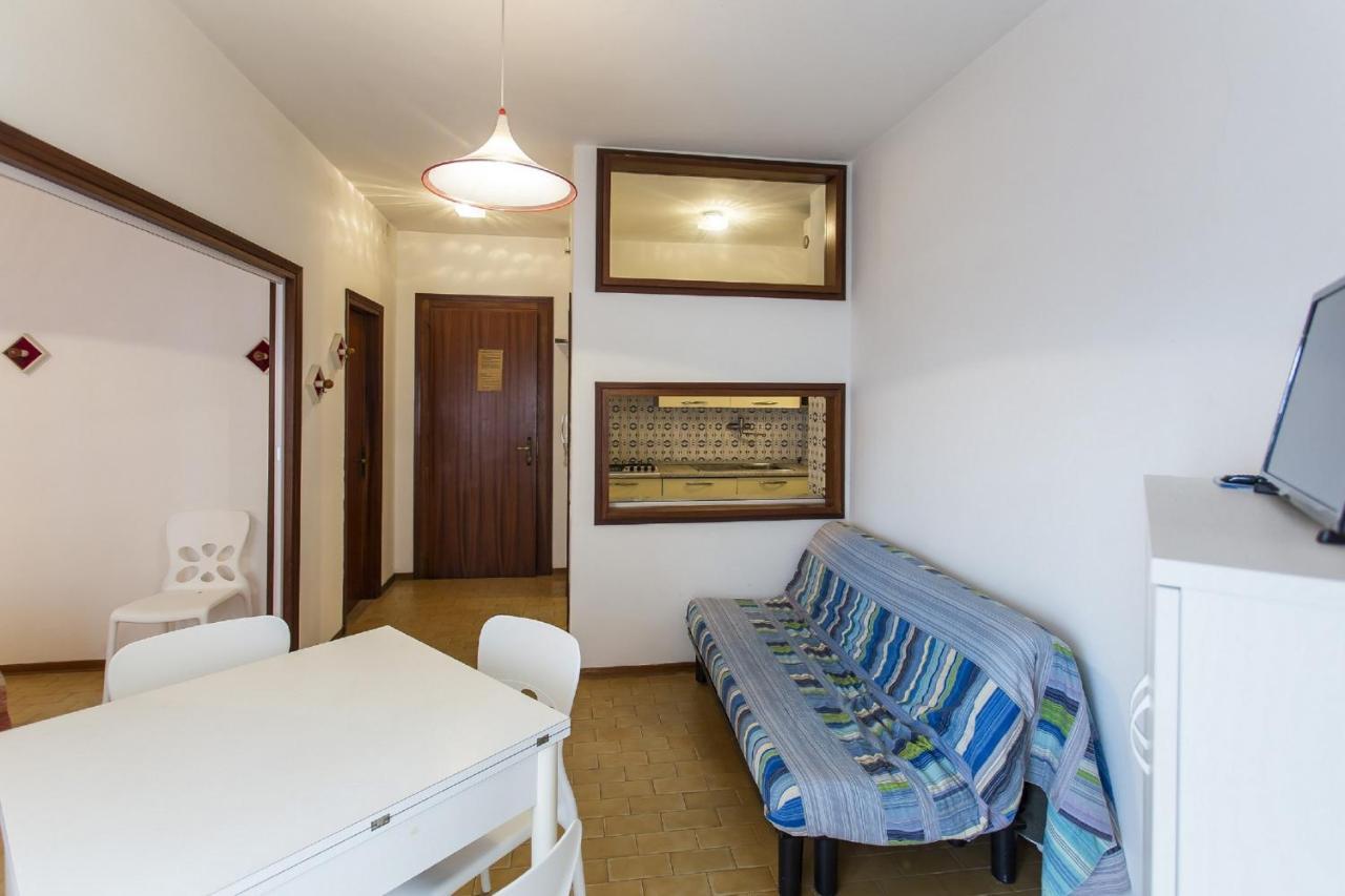 Apollo Apartment Lido di Jesolo Luaran gambar
