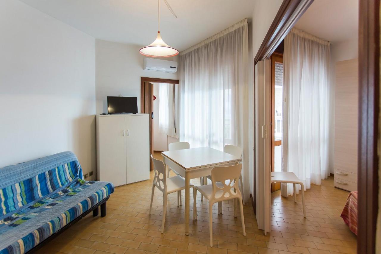 Apollo Apartment Lido di Jesolo Luaran gambar