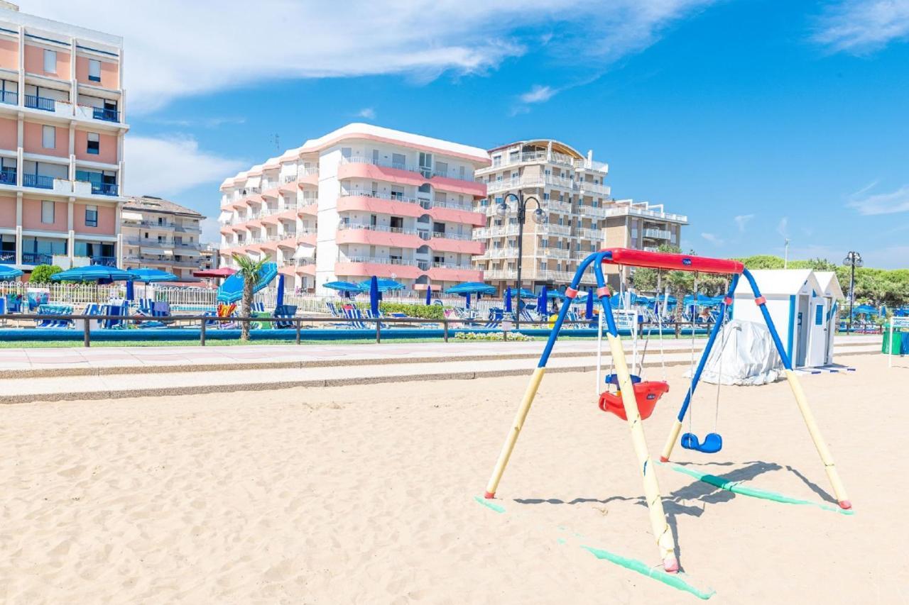 Apollo Apartment Lido di Jesolo Luaran gambar